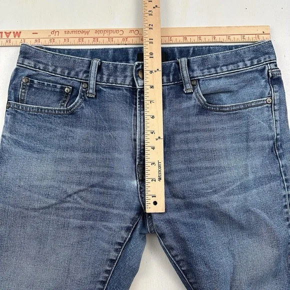 Uniqlo Kaihara Japanese Selvedge Jeans Mens 34x34 Slim Straight Light Wash Blue - Picture 11 of 12